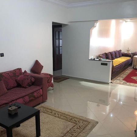 Bel appartement rénové proche de la gare du train Rabat Exterior foto
