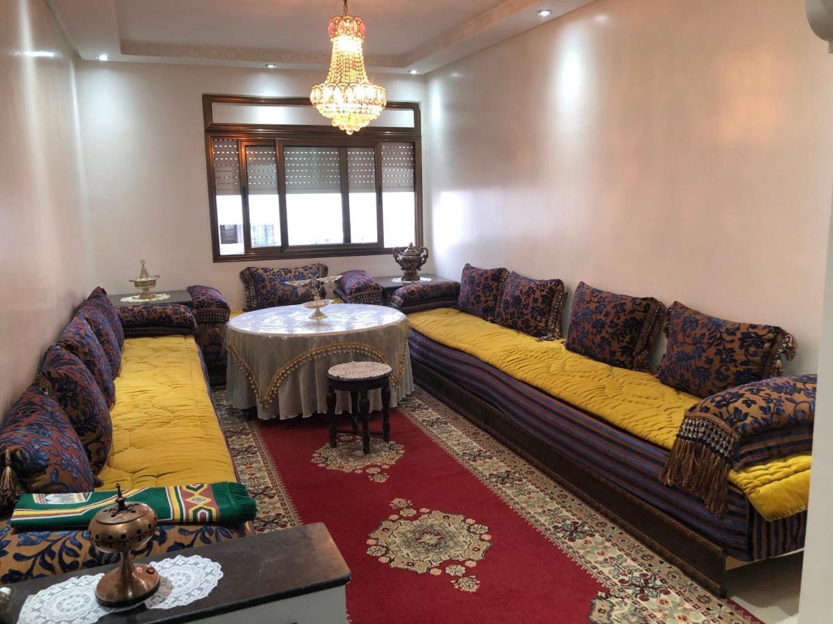 Bel appartement rénové proche de la gare du train Rabat Exterior foto